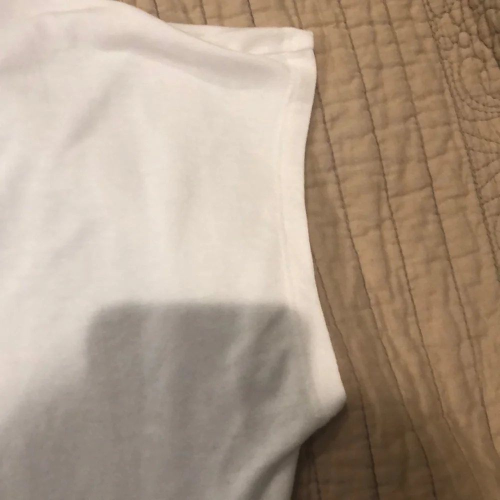 Express TShirt - Picture 4 of 6